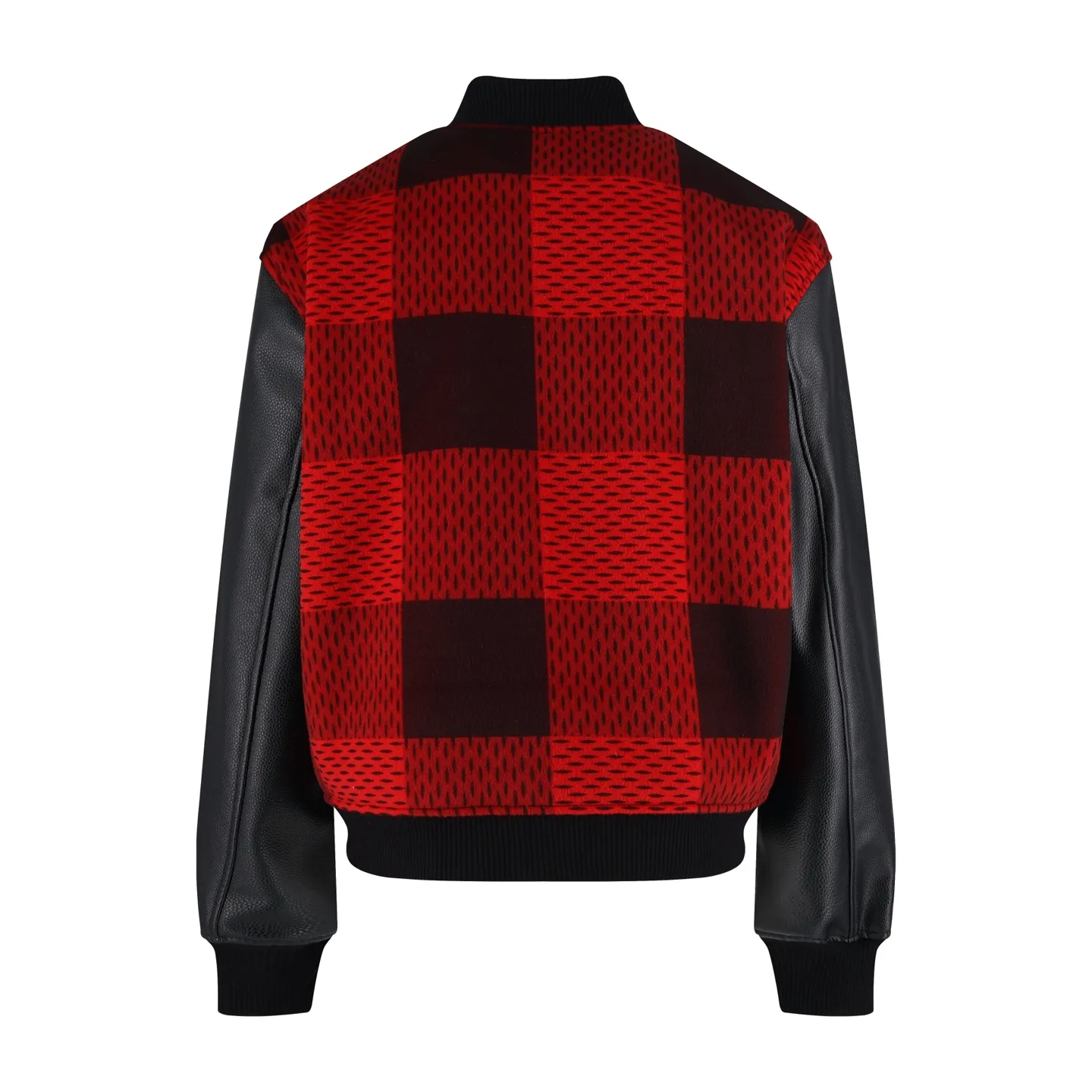 🅿️760 1v red checkerboard patchwork leather baseball jacket. Contrasting tension red and black checkerboard fabric + matte black leather sleeves. The roughness of the retro checkered pattern and the coolness of the leather collide with the visual sharpness, making the appearance a focal point. The "MARCQUES LOUIS VUITTON" logo on the chest hides the brand's genes, and the pearl white buttons are the finishing touch, and there is sophistication hidden in the looseness. Style adaptation: loose dropped shoulders + short tailoring, which can not only create a casual look on the street, but also bring out a neat aura, and is suitable for all daily/commuting/light social scenarios. Size:46-48-50-52